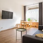 Stylish Apartment In Convinient Location